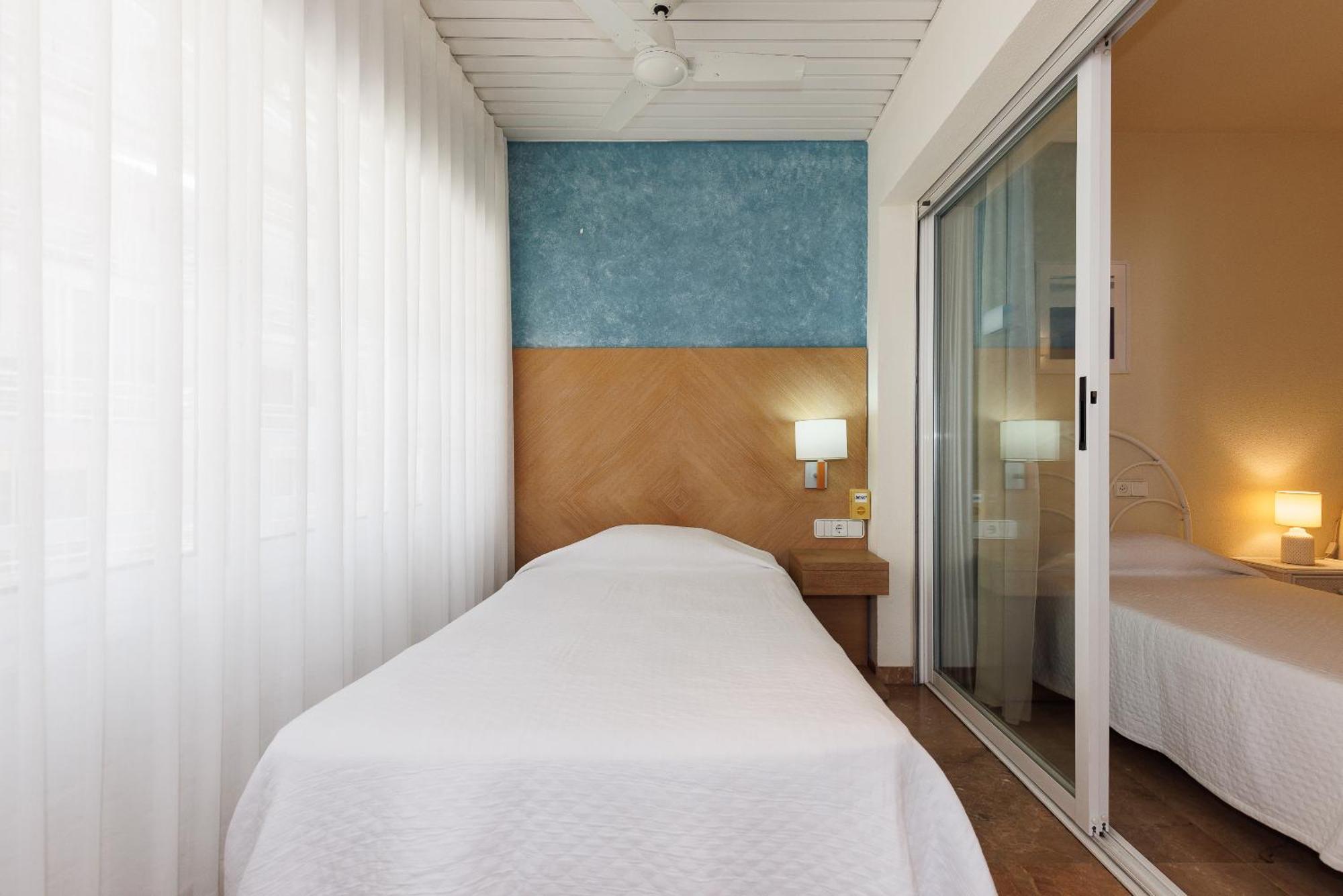 Uhc Center Apartments Salou Exterior photo